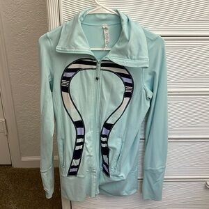 Zip up women’s lululemon jacket